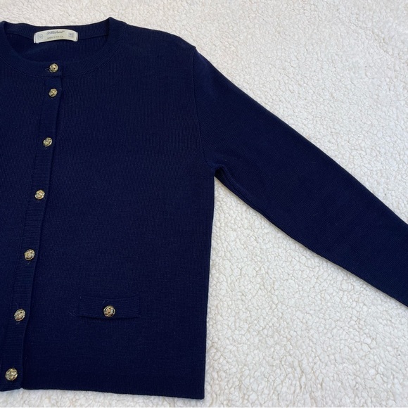 StMishael Navy Cardigan Gold Button Crew Neck Size 12 Acrylic Vintage Classic - Picture 8 of 15